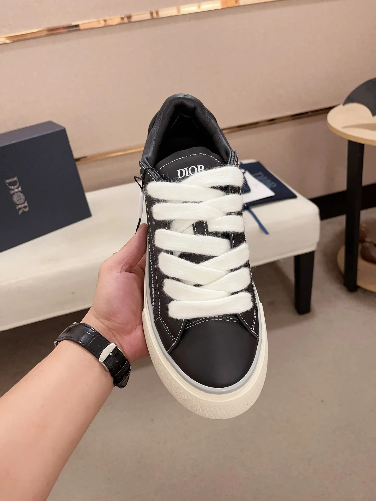 Men's shoes 💰: 640💰[Dior·Dior] Top 🔍Couple model💏🔍New casual sports style couple shoes, new four-season design, perfect workmanship, lace-up lazy style to create wardrobe quality, upper: imported first-layer cowhide, sheepskin lining is soft and comfortable, ultra-light TPU wear-resistant outsole, simple, versatile fashion men's shoes, excellent color code number 35--44